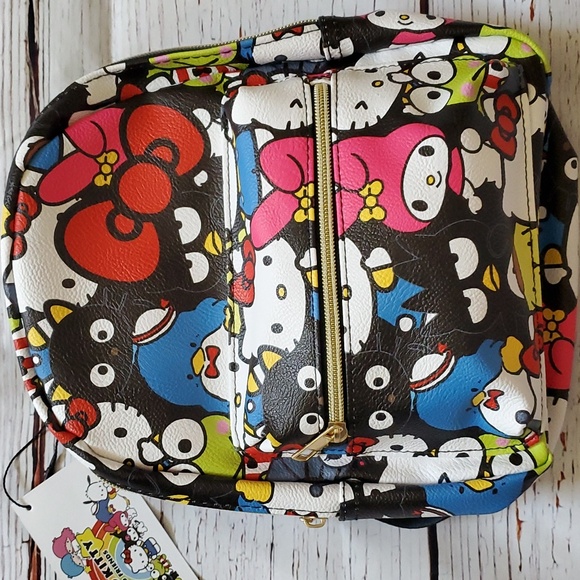 🆕️ CUTE SANRIO HELLO KITTY AND FRIENDS MINI BACKPACK 🖤💕 - Picture 3 of 7